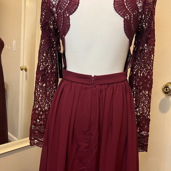 NWT Lulus Burgundy Awaken My Love Long Sleeve Open Back Lace Maxi Dress, Size S - Picture 13 of 16
